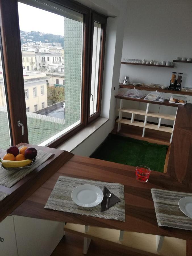 Rosso Di Sera Nápoly Kültér fotó